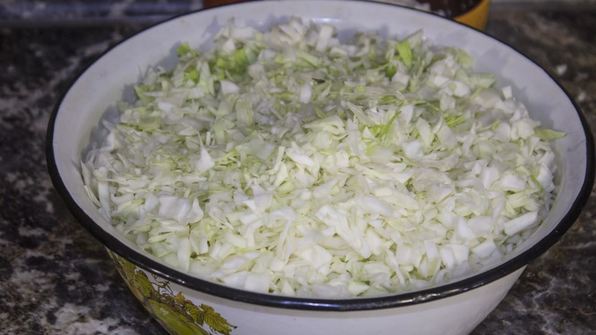 ленивые голубцы в духовке в сметанном соусе