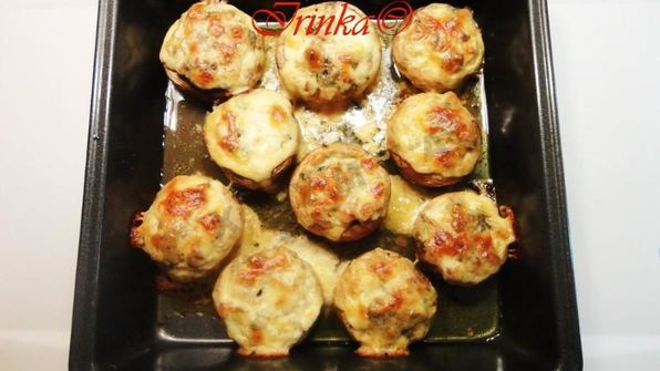 фаршированные шампиньоны запеченные с сыром в духовке