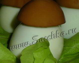 Грибочки из фаршированных яиц