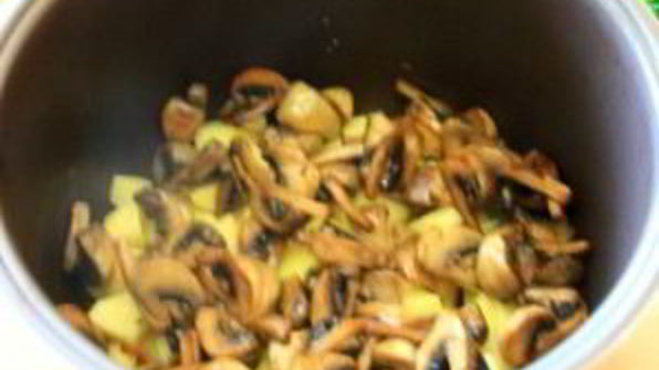 грибы с овощами в мультиварке