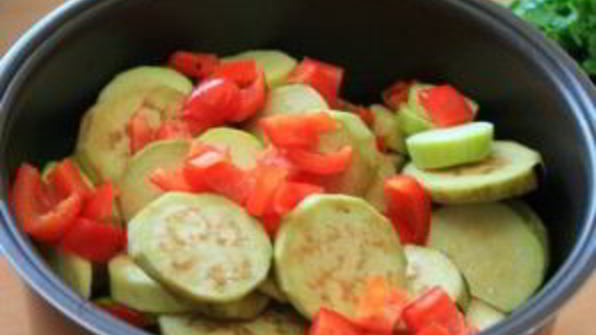 грибы с овощами в мультиварке