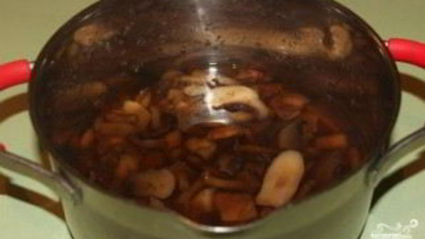 грибы со свининой в духовке