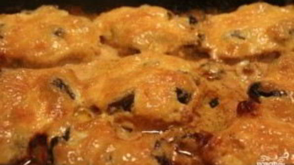 грибы со свининой в духовке