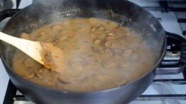 грибы, запеченные с макаронами