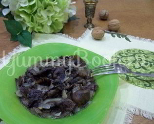 Грибы, жареные с луком