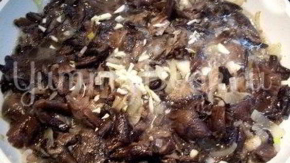 грибы, жареные с луком