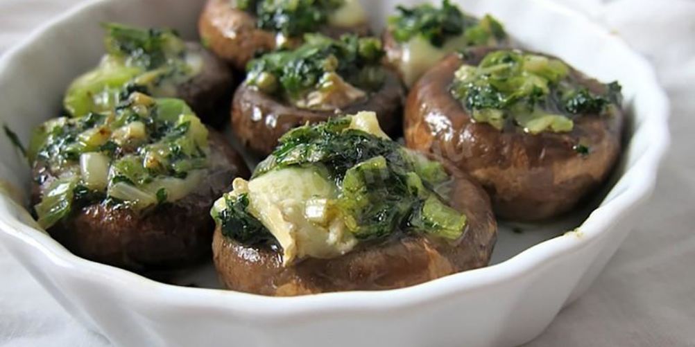Рецепт королевских шампиньонов фаршированных сыром бри