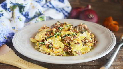 Лисички с кабачками жареные