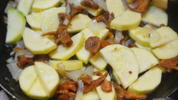 лисички с кабачками жареные