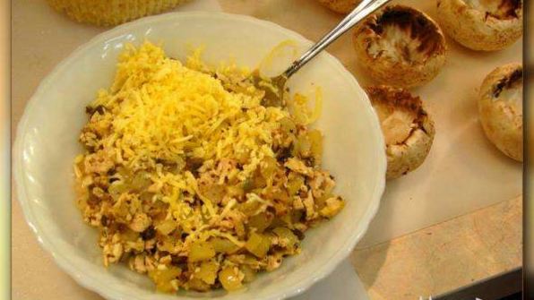 шампиньоны фаршированные