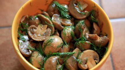 Шампиньоны по-гречески