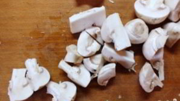 шампиньоны тушеные с овощами