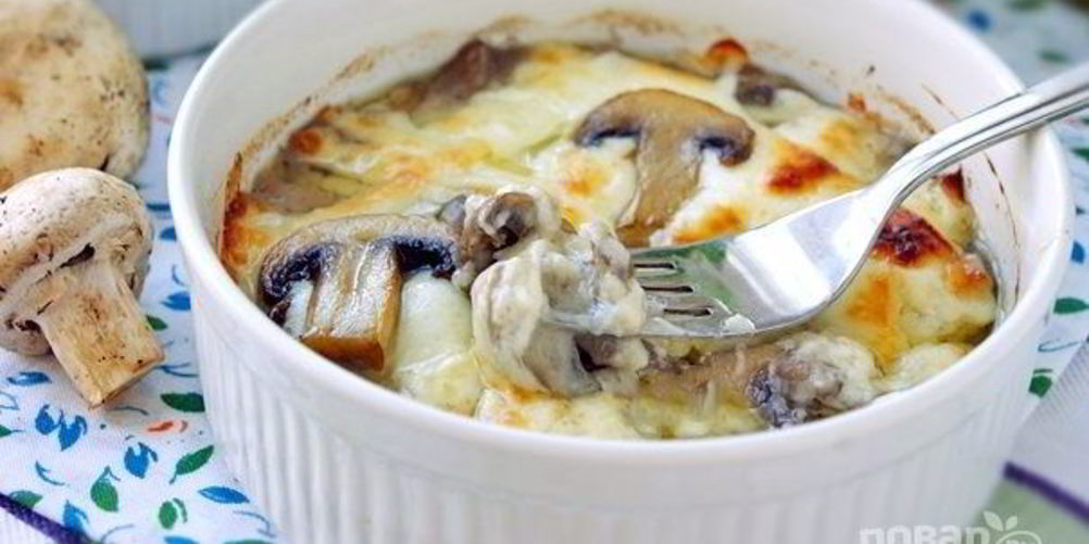 Рецепт шампиньонов в соусе бешамель