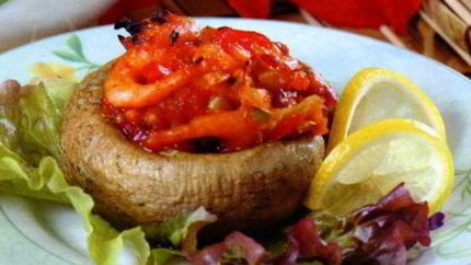 Запеченные фаршированные грибы