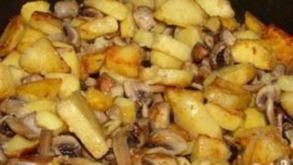 жареные маслята с картошкой