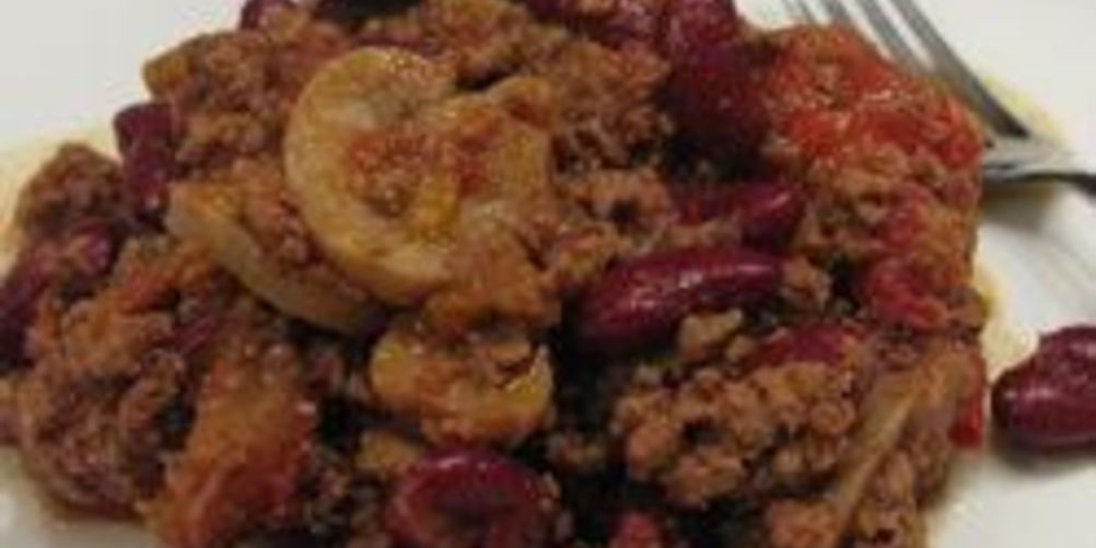 Рецепт гуляша из фарша и консервированной фасоли