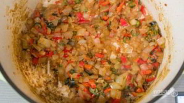 гуляш из говядины и кислой капусты