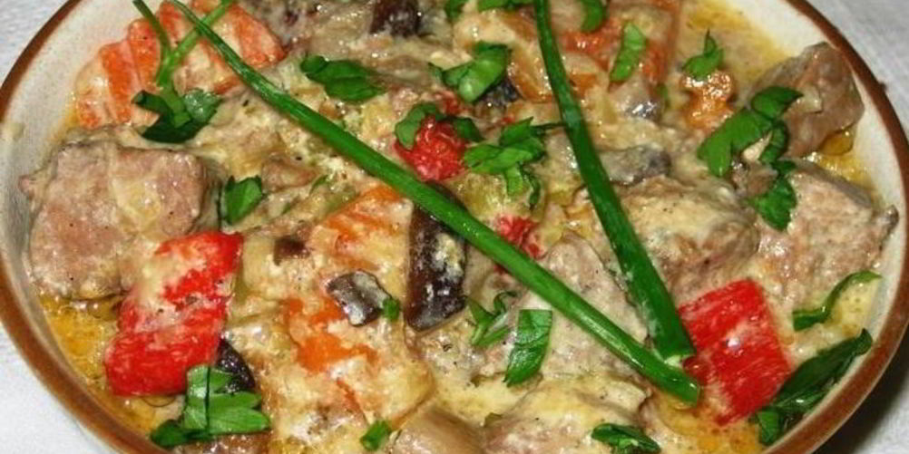 Рецепт гуляша из говядины с грибами