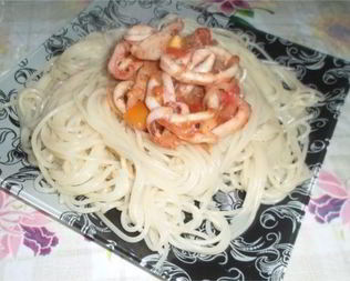 Гуляш из кальмаров