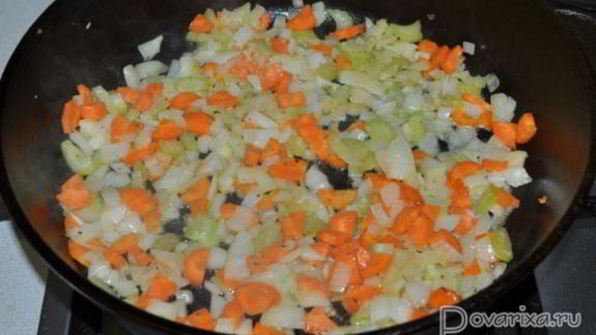 гуляш из кролика с грибами