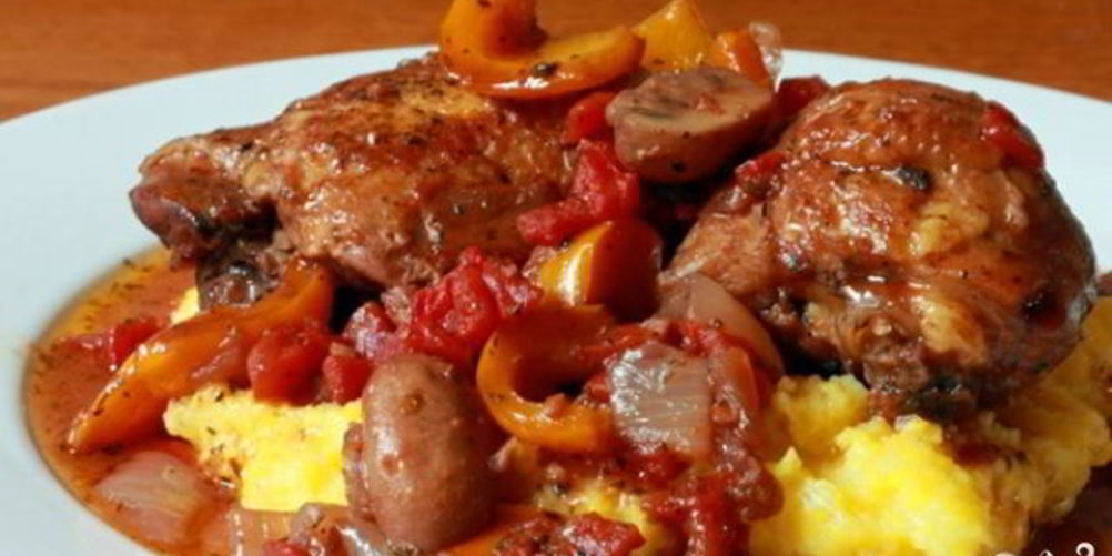 Рецепт гуляша из курицы с грибами