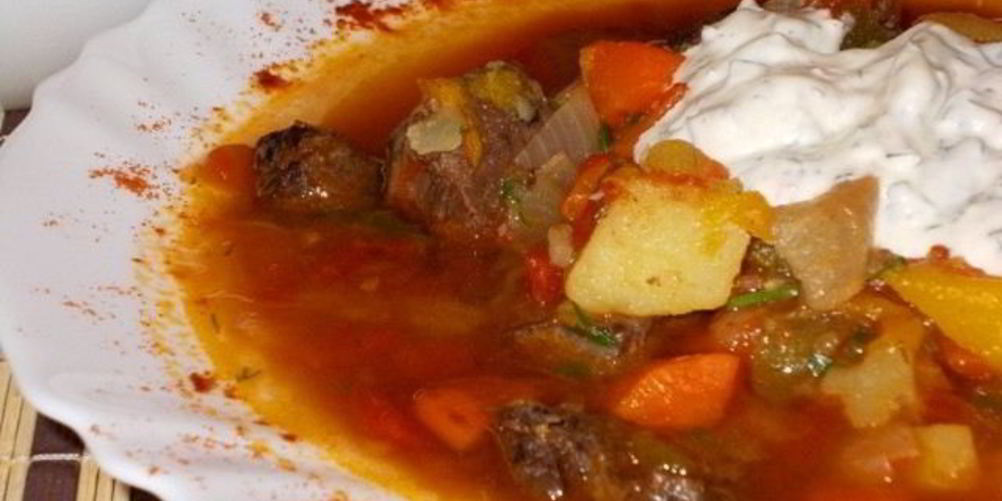 Рецепт гуляша из оленины