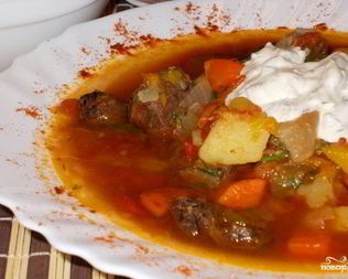 Гуляш из оленины