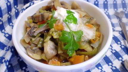 Гуляш из шампиньонов