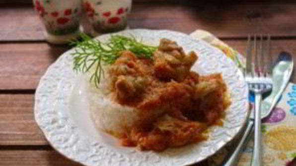 гуляш куриный с подливкой