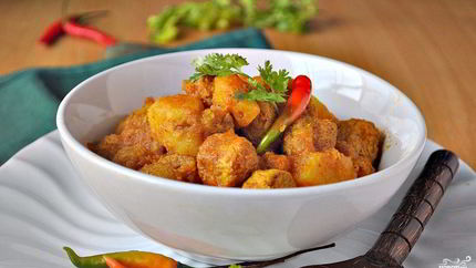 Гуляш соевый с помидорами