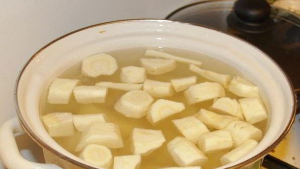 картофельное пюре с пастернаком и сметаной