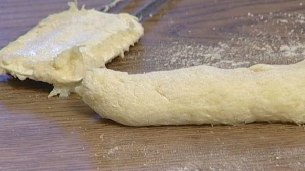 картофельные ньокки с соусом из помидоров и базиликом