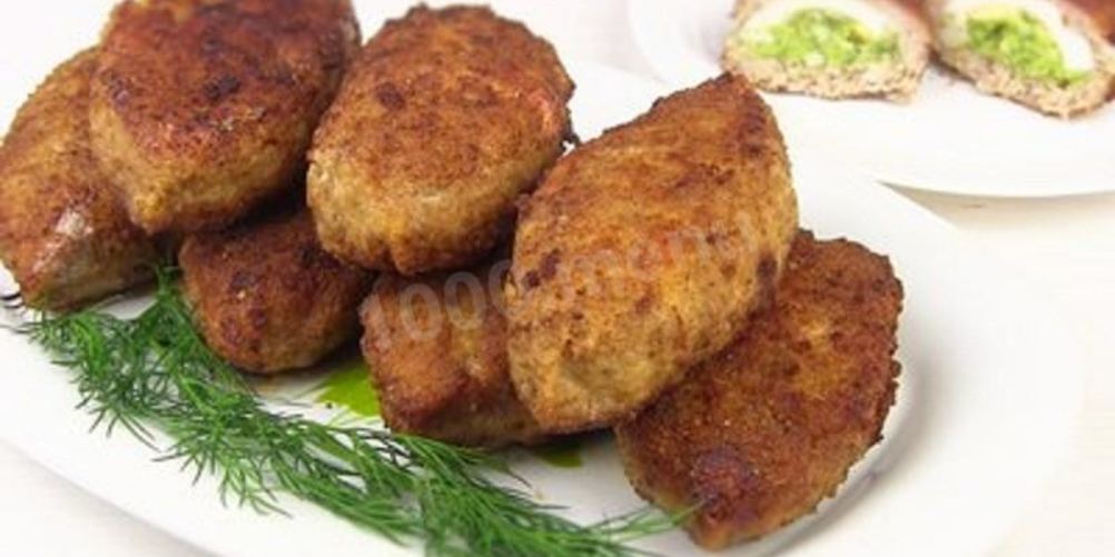 Рецепт куриных котлет с яйцом и зеленью