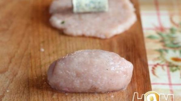 неправильная котлета по-киевски из фарша