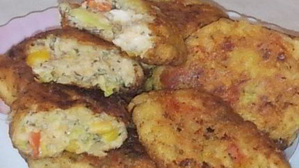 Нежнейшие котлеты по-гавайски с кукурузой