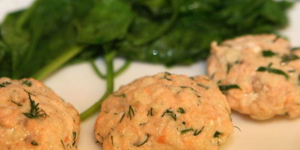 Рецепт паровых рыбных котлеток со шпинатом