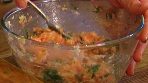 паровые рыбные котлетки со шпинатом