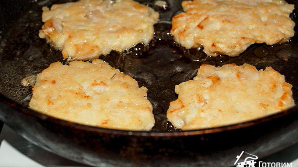 рыбные котлетки нежные