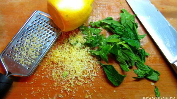 рыбные котлеты с овощами на пару