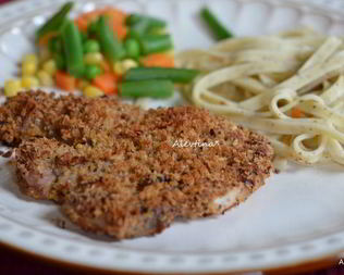 Свиные котлеты в ржаной корочке