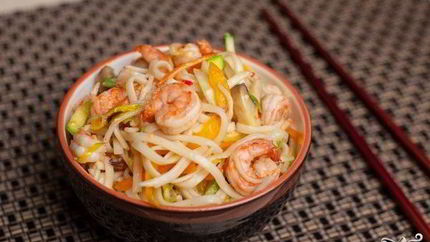 Лапша вок с креветками