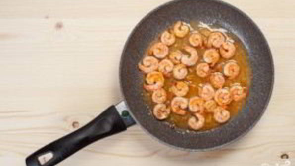 лапша вок с креветками