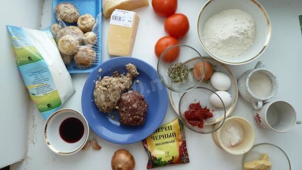 лазанья с фаршем и грибами