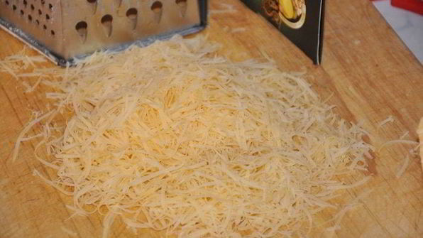 лазанья с кабачками и помидорами с сыром джюгас