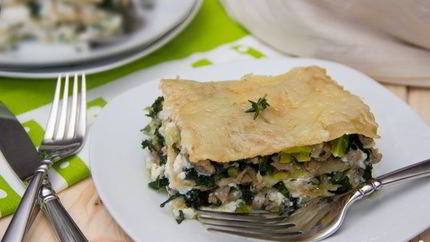 Лазанья с курицей и овощами