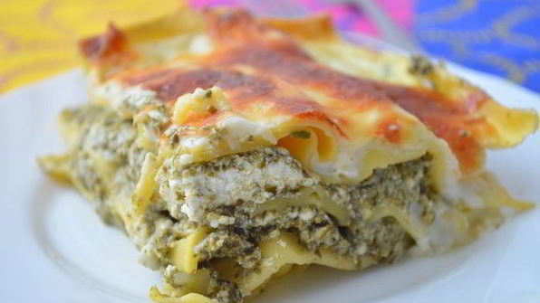 лазанья со шпинатом и рикоттой