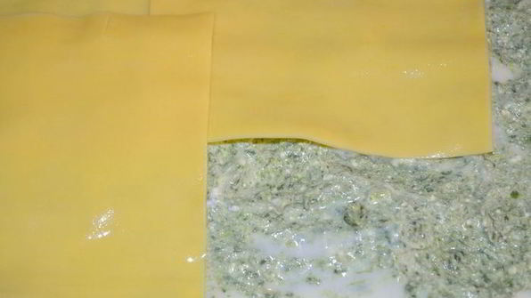 лазанья со шпинатом и рикоттой