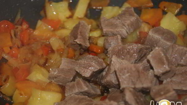 лазанья-суп с говядиной и овощами