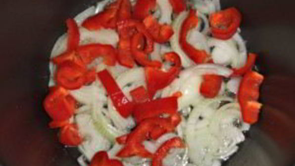 каннеллони под томатным соусом