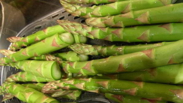 каннелони со спаржей и копченым лососем